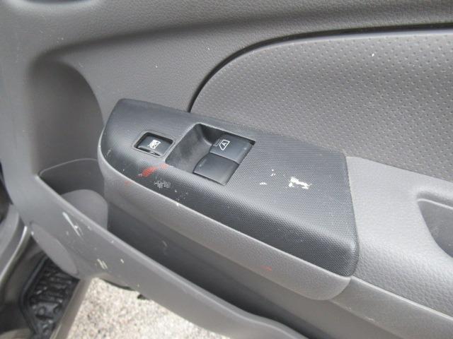 ＮＶ３５０キャラバンバン ロングＤＸターボ　２．５リッターディーゼルターボ　ＮＯＸ適合車　地デジナビ　ＥＴＣ　両側スライドドア　６人乗り　タイミングチェーン　キーレス　パワーウィンドー　エアバック　車検整備　保証付き（30枚目）