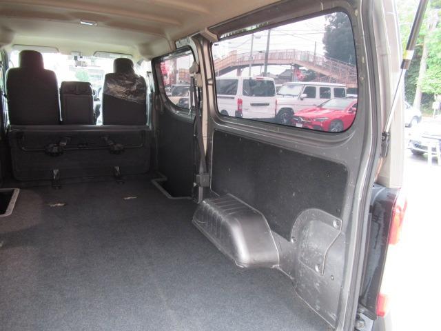 ＮＶ３５０キャラバンバン ロングＤＸターボ　２．５リッターディーゼルターボ　ＮＯＸ適合車　地デジナビ　ＥＴＣ　両側スライドドア　６人乗り　タイミングチェーン　キーレス　パワーウィンドー　エアバック　車検整備　保証付き（46枚目）