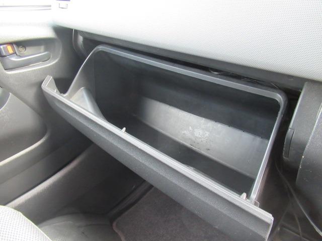 ハイエースバン ロングDX 走行4万キロ台 Bluetooth対応フルセグナビ バックカメラ ETC ドライブレコーダー 積載量1000キロ 両側スライドドア 集中ドアロック 1オーナー車 6人乗り 車検整備 保証付き(25枚目)