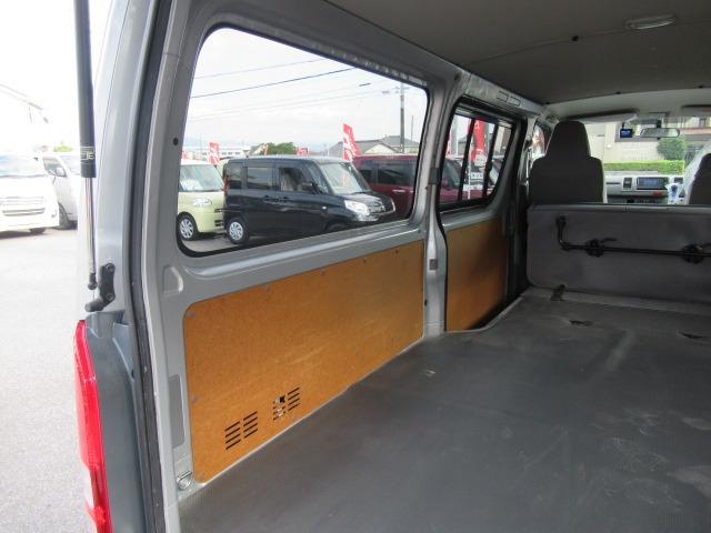 ハイエースバン ロングDX 走行4万キロ台 Bluetooth対応フルセグナビ バックカメラ ETC ドライブレコーダー 積載量1000キロ 両側スライドドア 集中ドアロック 1オーナー車 6人乗り 車検整備 保証付き(47枚目)