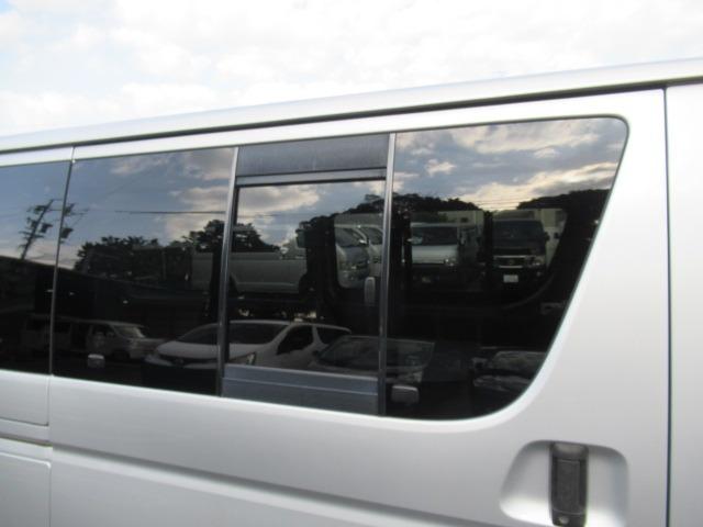 ハイエースバン ロングDX 走行4万キロ台 Bluetooth対応フルセグナビ バックカメラ ETC ドライブレコーダー 積載量1000キロ 両側スライドドア 集中ドアロック 1オーナー車 6人乗り 車検整備 保証付き(57枚目)