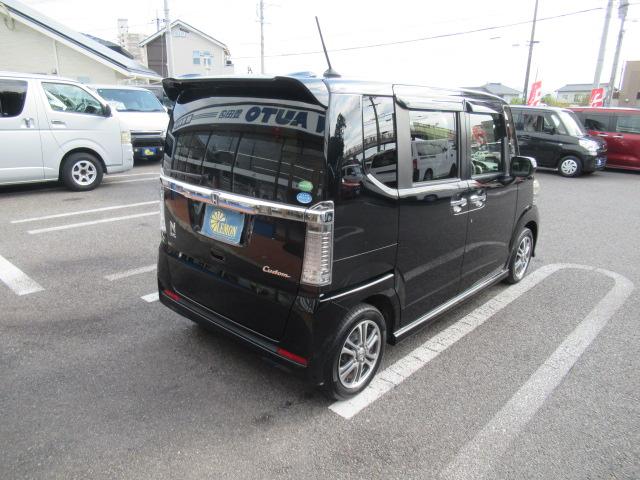 N-BOXカスタム G SSパッケージ 純正SDナビ フルセグ Bカメラ Bluetooth スマートキー パワースライド ETC ディスチャージ LEDフォグ 純正14インチAW オートリトラミラー 車検2年付 OBD診断済 修復歴無し(10枚目)