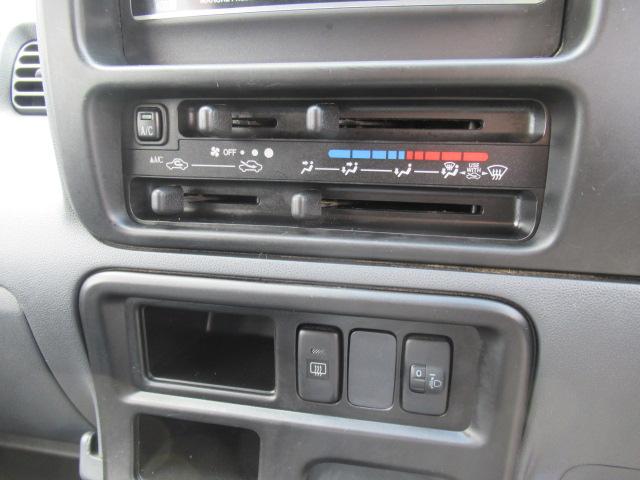 ハイゼットカーゴ クルーズ　純正ＡＭ／ＦＭラジオ　キーレス　パートタイム４ＷＤ　ハイルーフ　電動格納ミラー　プライバシーガラス　タイミングチェーン　乗車定員２／４人　積載量３５０／２５０ｋｇ　車検Ｒ８年１１月　ＯＢＤ診断済（18枚目）