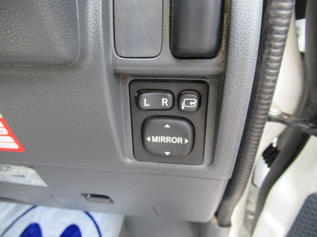 ハイゼットカーゴ クルーズ　純正ＡＭ／ＦＭラジオ　キーレス　パートタイム４ＷＤ　ハイルーフ　電動格納ミラー　プライバシーガラス　タイミングチェーン　乗車定員２／４人　積載量３５０／２５０ｋｇ　車検Ｒ８年１１月　ＯＢＤ診断済（26枚目）