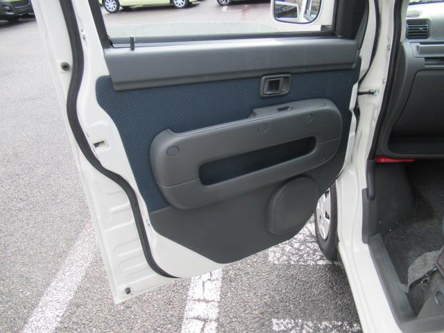 ハイゼットカーゴ クルーズ　純正ＡＭ／ＦＭラジオ　キーレス　パートタイム４ＷＤ　ハイルーフ　電動格納ミラー　プライバシーガラス　タイミングチェーン　乗車定員２／４人　積載量３５０／２５０ｋｇ　車検Ｒ８年１１月　ＯＢＤ診断済（33枚目）