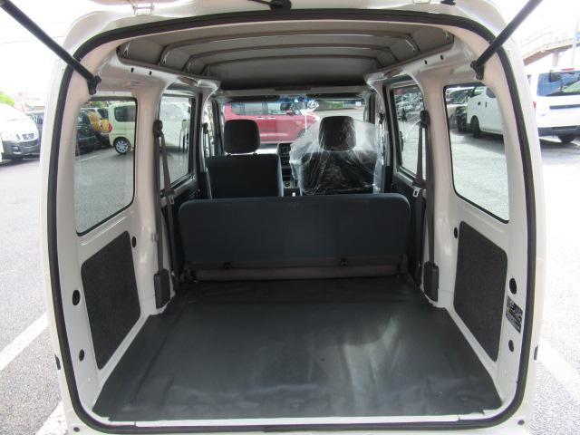 ハイゼットカーゴ クルーズ　純正ＡＭ／ＦＭラジオ　キーレス　パートタイム４ＷＤ　ハイルーフ　電動格納ミラー　プライバシーガラス　タイミングチェーン　乗車定員２／４人　積載量３５０／２５０ｋｇ　車検Ｒ８年１１月　ＯＢＤ診断済（40枚目）