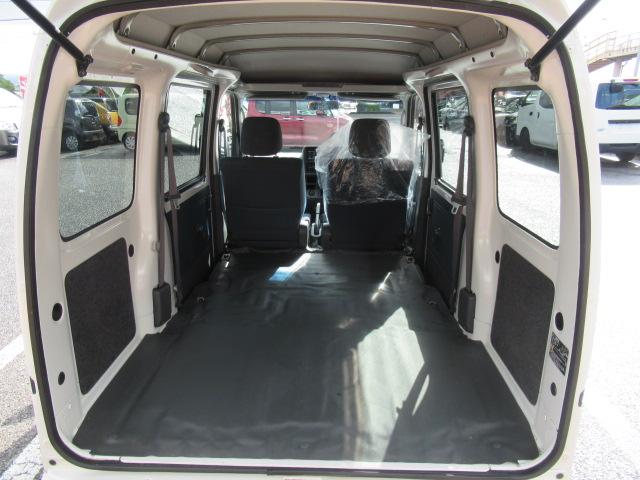 ハイゼットカーゴ クルーズ　純正ＡＭ／ＦＭラジオ　キーレス　パートタイム４ＷＤ　ハイルーフ　電動格納ミラー　プライバシーガラス　タイミングチェーン　乗車定員２／４人　積載量３５０／２５０ｋｇ　車検Ｒ８年１１月　ＯＢＤ診断済（41枚目）