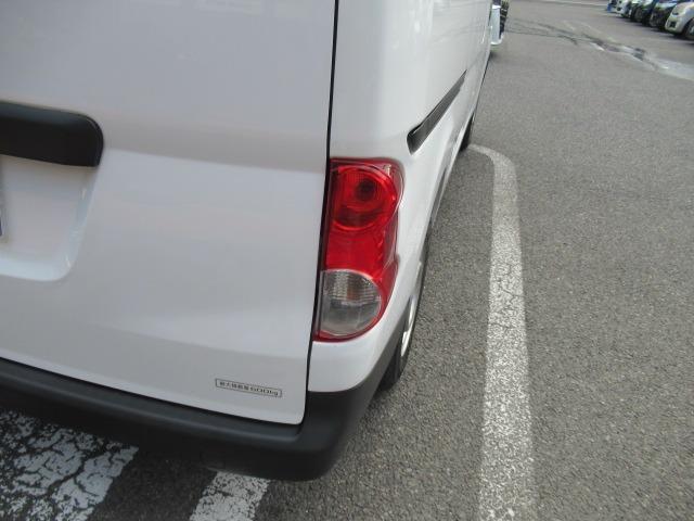 NV200バネットバン DX キーレス 両側スライドドア 5人乗り タイミングチェーン インパネAT 小窓付きガラス インパネAT 車検整備付き(48枚目)