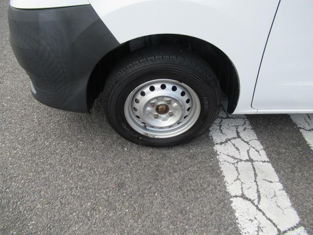 NV200バネットバン DX キーレス 両側スライドドア 5人乗り タイミングチェーン インパネAT 小窓付きガラス インパネAT 車検整備付き(54枚目)