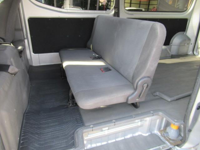 NV350キャラバンバン ロングDX 2.0ガソリン スライドドア キーレス タイミングチェーン 積載量1250キロ 6人乗り ETC パワーウィンドー エアバック 車検整備 保証付き(38枚目)