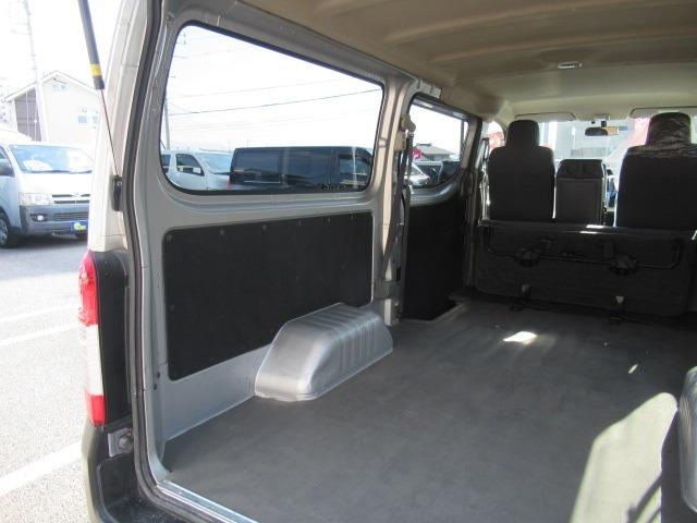 NV350キャラバンバン ロングDX 2.0ガソリン スライドドア キーレス タイミングチェーン 積載量1250キロ 6人乗り ETC パワーウィンドー エアバック 車検整備 保証付き(43枚目)
