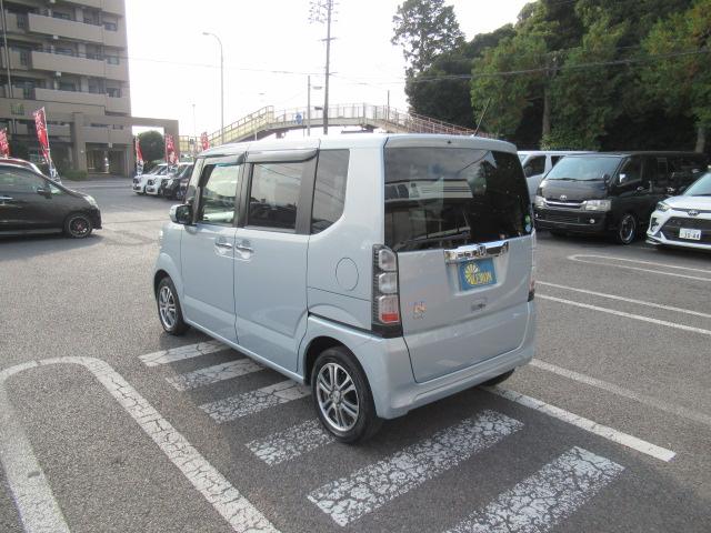 Ｎ－ＢＯＸ Ｇ　ＳＳパッケージ　スマートキー　プッシュスタート　オートエアコン　両側パワースライド　ＥＴＣ　横滑り防止装置　アイドリングストップ　純正１４インチＡＷ　ウインカーミラー　タイミングチェーン　車検２年付　ＯＢＤ診断済（12枚目）