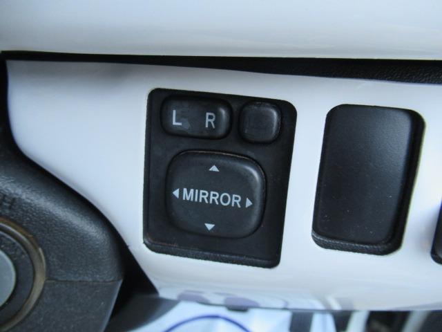 ハイエースバン ロングスーパーGL 3.0リッターディーゼルターボ NOX適合車 Bluetooth対応ナビ バックカメラ ドラレコ機能付きデジタルインナーミラー キーレス シートカバー ガングリップステアリング 車検整備 保証付き(34枚目)