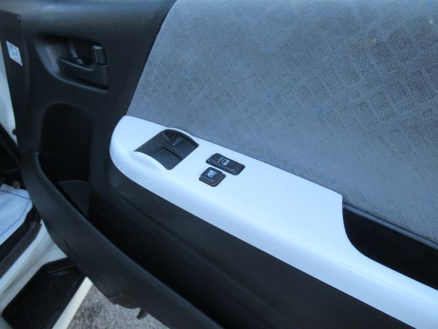 ハイエースバン ロングスーパーGL 3.0リッターディーゼルターボ NOX適合車 Bluetooth対応ナビ バックカメラ ドラレコ機能付きデジタルインナーミラー キーレス シートカバー ガングリップステアリング 車検整備 保証付き(37枚目)