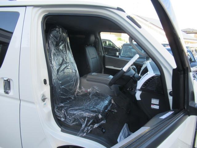 ハイエースバン ロングスーパーGL 3.0リッターディーゼルターボ NOX適合車 Bluetooth対応ナビ バックカメラ ドラレコ機能付きデジタルインナーミラー キーレス シートカバー ガングリップステアリング 車検整備 保証付き(39枚目)