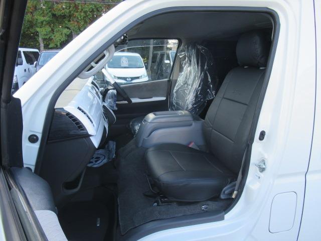 ハイエースバン ロングスーパーGL 3.0リッターディーゼルターボ NOX適合車 Bluetooth対応ナビ バックカメラ ドラレコ機能付きデジタルインナーミラー キーレス シートカバー ガングリップステアリング 車検整備 保証付き(42枚目)