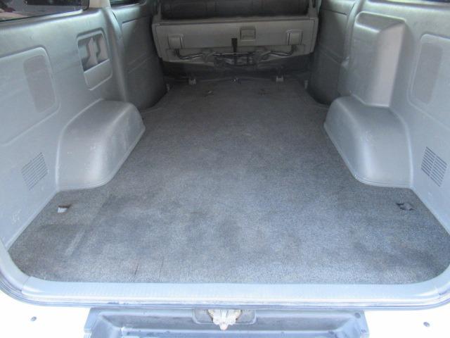 ハイエースバン ロングスーパーGL 3.0リッターディーゼルターボ NOX適合車 Bluetooth対応ナビ バックカメラ ドラレコ機能付きデジタルインナーミラー キーレス シートカバー ガングリップステアリング 車検整備 保証付き(52枚目)