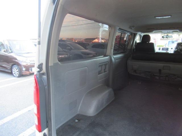 ハイエースバン ロングスーパーGL 3.0リッターディーゼルターボ NOX適合車 Bluetooth対応ナビ バックカメラ ドラレコ機能付きデジタルインナーミラー キーレス シートカバー ガングリップステアリング 車検整備 保証付き(53枚目)