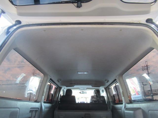 ハイエースバン ロングスーパーGL 3.0リッターディーゼルターボ NOX適合車 Bluetooth対応ナビ バックカメラ ドラレコ機能付きデジタルインナーミラー キーレス シートカバー ガングリップステアリング 車検整備 保証付き(55枚目)