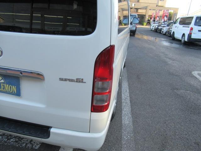 ハイエースバン ロングスーパーGL 3.0リッターディーゼルターボ NOX適合車 Bluetooth対応ナビ バックカメラ ドラレコ機能付きデジタルインナーミラー キーレス シートカバー ガングリップステアリング 車検整備 保証付き(61枚目)