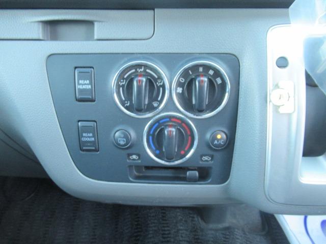 ＮＶ３５０キャラバンバン ロングプレＧＸターボクロムギアパックバージョンブラク　２．５リッターディーゼルターボ　ＮＯＸ適合車　Ｂｌｕｅｔｏｏｔｈ対応フルセグナビ　ＥＴＣ　バックカメラ　スマートキープッシュスタート　電動格納式ドアミラー　Ｗエアコン　Ｒヒーター　純正ＡＷ車検整備保証（24枚目）