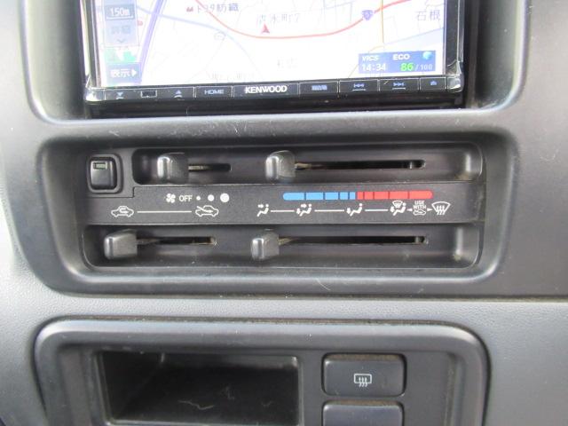 ハイゼットカーゴ クルーズ　社外ＳＤナビ　フルセグ　ハイルーフ　集中ドアロック　Ｗエアバック　全席ＰＷ　電動格納ミラー　ＥＴＣ　タイミングチェーン　乗車定員２／４人　積載量３５０／２５０ｋｇ　車検Ｒ８年１２月迄（20枚目）