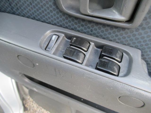 ハイゼットカーゴ クルーズ　社外ＳＤナビ　フルセグ　ハイルーフ　集中ドアロック　Ｗエアバック　全席ＰＷ　電動格納ミラー　ＥＴＣ　タイミングチェーン　乗車定員２／４人　積載量３５０／２５０ｋｇ　車検Ｒ８年１２月迄（26枚目）