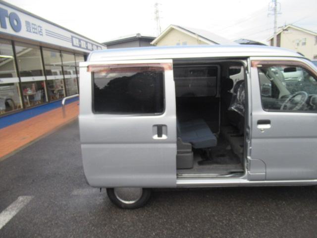 ハイゼットカーゴ クルーズ　社外ＳＤナビ　フルセグ　ハイルーフ　集中ドアロック　Ｗエアバック　全席ＰＷ　電動格納ミラー　ＥＴＣ　タイミングチェーン　乗車定員２／４人　積載量３５０／２５０ｋｇ　車検Ｒ８年１２月迄（35枚目）