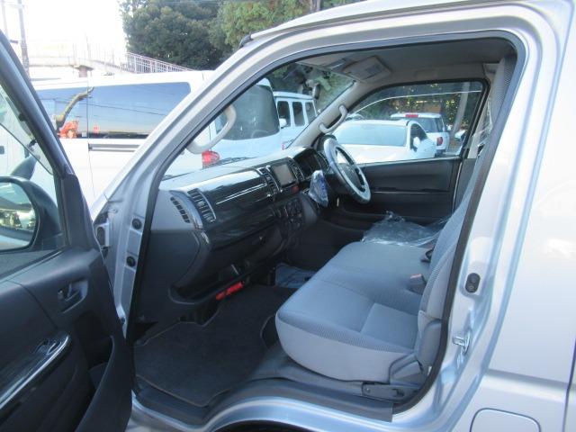 ハイエースバン ロングDX 3.0リッターディーゼルターボ NOX適合車 フルセグナビ ETC タイミングベルト交換済み 両側スライドドア キーレス 車検整備 保証付き(34枚目)