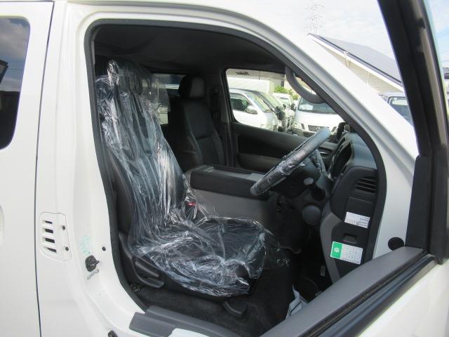 ＮＶ３５０キャラバンバン ロングライダープレミアムＧＸターボ　Ｂｌｕｅｔｏｏｔｈ対応フルセグナビ　バックカメラ　ＥＴＣ　スマートキー　プッシュスタート　タイミングチェーン電動格納式ドアミラー両側スライドドア　Ｗエアコン　Ｒヒーター　キセノンライト　車検整備保証付（39枚目）