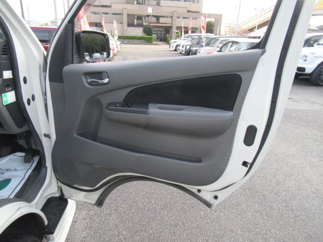 ＮＶ３５０キャラバンバン ロングライダープレミアムＧＸターボ　Ｂｌｕｅｔｏｏｔｈ対応フルセグナビ　バックカメラ　ＥＴＣ　スマートキー　プッシュスタート　タイミングチェーン電動格納式ドアミラー両側スライドドア　Ｗエアコン　Ｒヒーター　キセノンライト　車検整備保証付（40枚目）