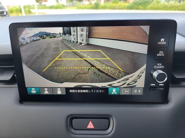 ヴェゼル ｅ：ＨＥＶＺ　Ｈｏｎｄａ　ＣＯＮＮＥＣＴディスプレー　Ｂｌｕｅｔｏｏｔｈ接続　ＥＴＣ２．０　ワイヤレス充電器　運転席＆助手席シートヒーター　パワーテールゲート　ブラインドスポットインフォメーション（5枚目）
