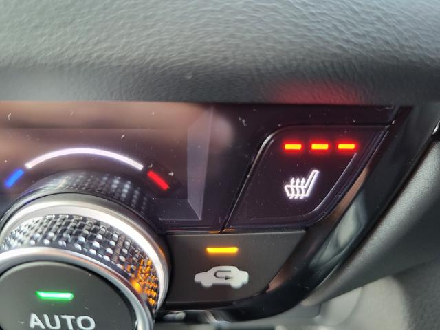 ヴェゼル ｅ：ＨＥＶＺ　Ｈｏｎｄａ　ＣＯＮＮＥＣＴディスプレー　Ｂｌｕｅｔｏｏｔｈ接続　ＥＴＣ２．０　ワイヤレス充電器　運転席＆助手席シートヒーター　パワーテールゲート　ブラインドスポットインフォメーション（26枚目）