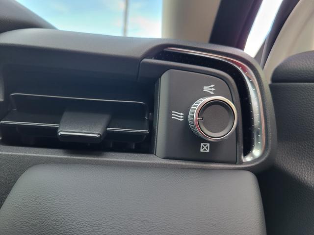 ヴェゼル ｅ：ＨＥＶＺ　Ｈｏｎｄａ　ＣＯＮＮＥＣＴディスプレー　Ｂｌｕｅｔｏｏｔｈ接続　ＥＴＣ２．０　ワイヤレス充電器　運転席＆助手席シートヒーター　パワーテールゲート　ブラインドスポットインフォメーション（38枚目）