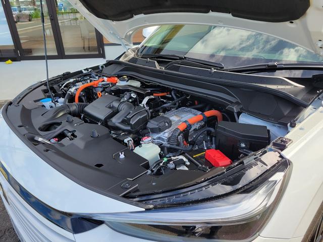 ヴェゼル ｅ：ＨＥＶＺ　Ｈｏｎｄａ　ＣＯＮＮＥＣＴディスプレー　Ｂｌｕｅｔｏｏｔｈ接続　ＥＴＣ２．０　ワイヤレス充電器　運転席＆助手席シートヒーター　パワーテールゲート　ブラインドスポットインフォメーション（49枚目）