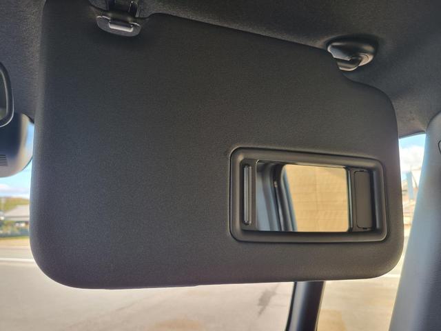 Ｎ－ＢＯＸカスタム ターボ　９インチＨｏｎｄａＣＯＮＮＥＣＴナビ　Ｂｌｕｅｔｏｏｔｈ接続　ＬＥＤフォグライト　純正音声ＥＴＣ　運転席＆助手席シートヒーター　オートリトラミラー　両側パワースライドドア　革巻ステアリング（41枚目）