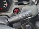 ｅ：ＨＥＶＺ　Ｈｏｎｄａ　ＣＯＮＮＥＣＴディスプレー　Ｂｌｕｅｔｏｏｔｈ接続　ＥＴＣ２．０　ワイヤレス充電器　運転席＆助手席シートヒーター　パワーテールゲート　ブラインドスポットインフォメーション（30枚目）