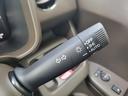 Ｌ　８インチディスプレイオーディオ　Ｂｌｕｅｔｏｏｔｈ接続　バックカメラ　　運転席＆助手席シートヒーター　ＬＥＤヘッドライト　オートリトラミラー　リアパーキングセンサー　電子パーキング式（28枚目）