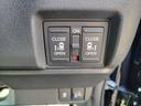 ターボ　９インチＨｏｎｄａＣＯＮＮＥＣＴナビ　Ｂｌｕｅｔｏｏｔｈ接続　ＬＥＤフォグライト　純正音声ＥＴＣ　運転席＆助手席シートヒーター　オートリトラミラー　両側パワースライドドア　革巻ステアリング（23枚目）
