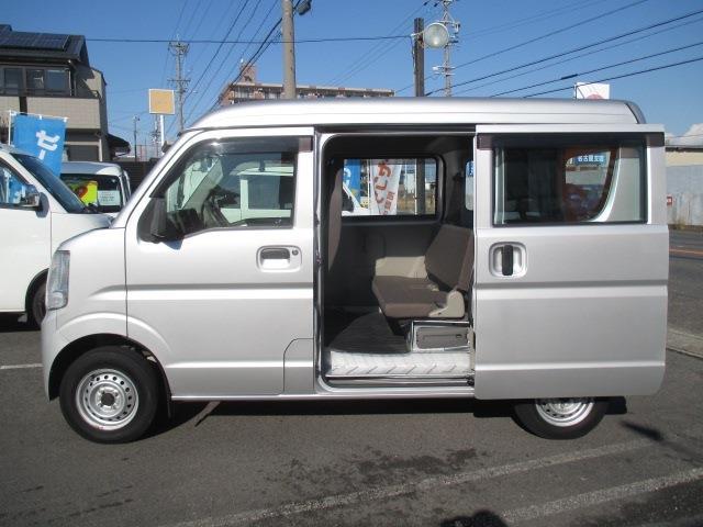 日産 ＮＶ１００クリッパーバン