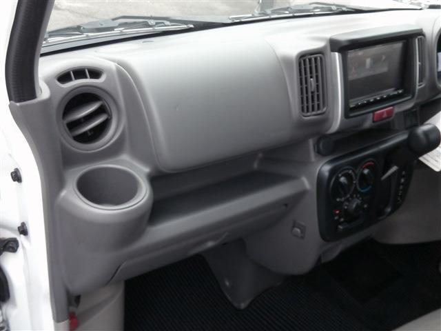 ＮＶ１００クリッパーバン ＤＸ　ＧＬセーフティパッケージ　ハイルーフ　４ＡＴ　ナビ・衝突軽減ブレーキ・車線逸脱・ＥＴＣ・キーレス・横滑り防止・ＡＢＳ・バックカメラ・コーナーセンサー・オートライト・オートハイビーム・電格ミラー・セキュリティ・Ｂｌｕｅｔｏｏｔｈ（15枚目）