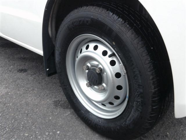 ＮＶ１００クリッパーバン ＤＸ　ＧＬセーフティパッケージ　ハイルーフ　４ＡＴ　ナビ・衝突軽減ブレーキ・車線逸脱・ＥＴＣ・キーレス・横滑り防止・ＡＢＳ・バックカメラ・コーナーセンサー・オートライト・オートハイビーム・電格ミラー・セキュリティ・Ｂｌｕｅｔｏｏｔｈ（57枚目）