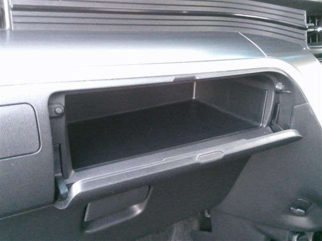 ムーヴ カスタム　Ｘ　ＳＡ　純正ナビ＆フルセグＴＶ・スマートキー・バックカメラ・ＥＴＣ・横滑り防止・衝突軽減ブレーキ・アイドリングストップ・Ｐスタート・ウインカーミラー・Ｂｌｕｅｔｏｏｔｈ・ＣＤ・ＤＶＤ再生可・電格ミラー・ベンチ（17枚目）