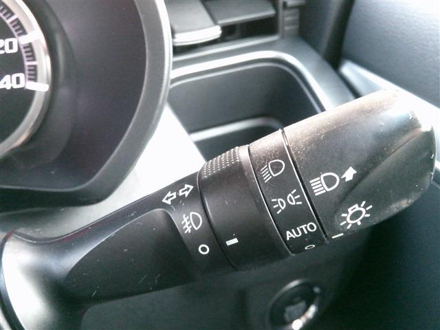 ムーヴ カスタム　Ｘ　ＳＡ　純正ナビ＆フルセグＴＶ・スマートキー・バックカメラ・ＥＴＣ・横滑り防止・衝突軽減ブレーキ・アイドリングストップ・Ｐスタート・ウインカーミラー・Ｂｌｕｅｔｏｏｔｈ・ＣＤ・ＤＶＤ再生可・電格ミラー・ベンチ（19枚目）