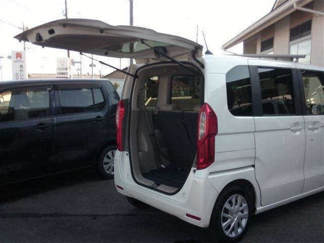 Ｎ－ＢＯＸ Ｇホンダセンシング　Ｇａｔｈｅｒｓ純正ナビ・バックカメラ・スマートキー・ＥＴＣ・ＬＥＤヘッド・衝突軽減・車線逸脱・オートライト・オートハイビーム・Ｐスタート・セキュリティ・Ｂｌｕｅｔｏｏｔｈ・ＣＤ・電格ミラー・ベンチ（43枚目）