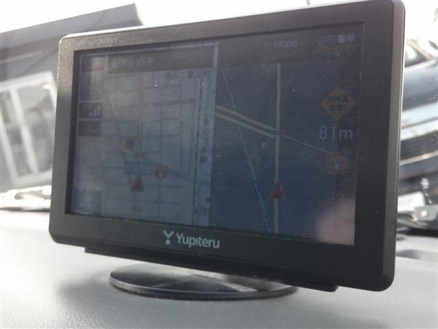 NV100クリッパーバン DX ハイルーフ 5AGS ポータブルナビ・ドラレコ・キーレス・2nd発進・セキュリティ・両側スライドドア・エアコン・パワステ・ダブルエアバッグ・ABS・保証書・取扱説明書・・(5枚目)