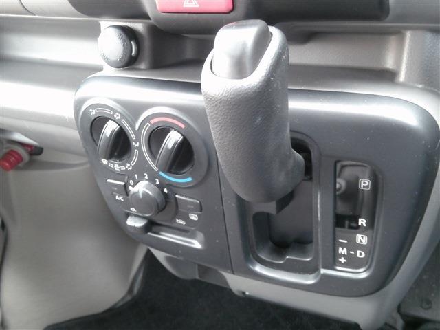 NV100クリッパーバン DX ハイルーフ 5AGS ポータブルナビ・ドラレコ・キーレス・2nd発進・セキュリティ・両側スライドドア・エアコン・パワステ・ダブルエアバッグ・ABS・保証書・取扱説明書・・(8枚目)