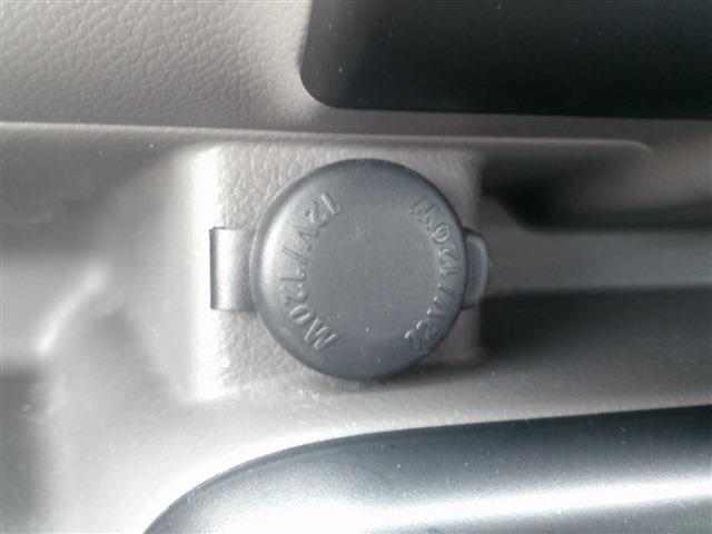 NV100クリッパーバン DX ハイルーフ 5AGS ポータブルナビ・ドラレコ・キーレス・2nd発進・セキュリティ・両側スライドドア・エアコン・パワステ・ダブルエアバッグ・ABS・保証書・取扱説明書・・(13枚目)