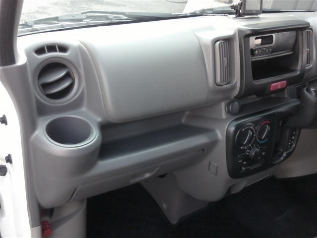 NV100クリッパーバン DX ハイルーフ 5AGS ポータブルナビ・ドラレコ・キーレス・2nd発進・セキュリティ・両側スライドドア・エアコン・パワステ・ダブルエアバッグ・ABS・保証書・取扱説明書・・(15枚目)