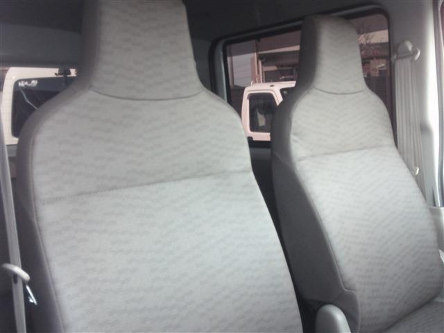 NV100クリッパーバン DX ハイルーフ 5AGS ポータブルナビ・ドラレコ・キーレス・2nd発進・セキュリティ・両側スライドドア・エアコン・パワステ・ダブルエアバッグ・ABS・保証書・取扱説明書・・(25枚目)